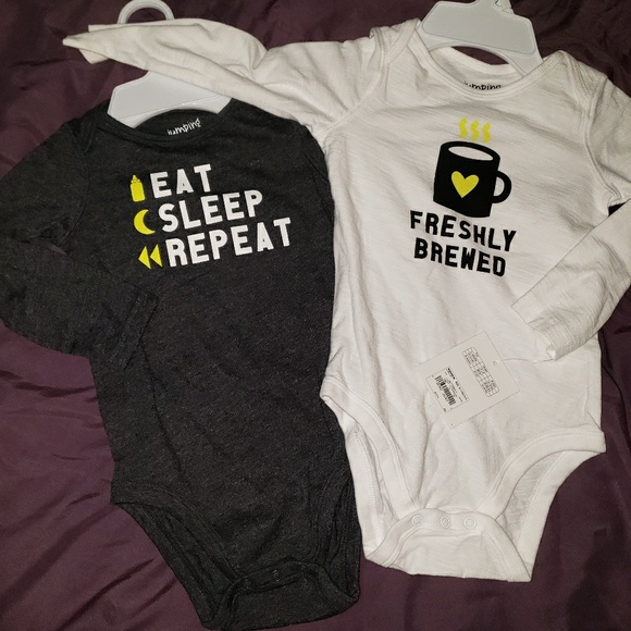 Tops - Picture 2 of 4